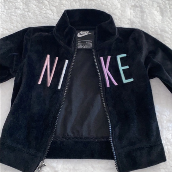 Nike Jogger - Picture 6 of 6